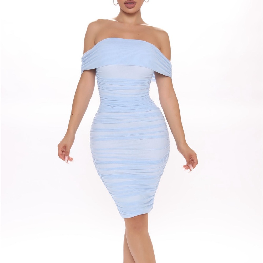 EUC Fashion Nova Ready and Ruched Mesh Midi Dress